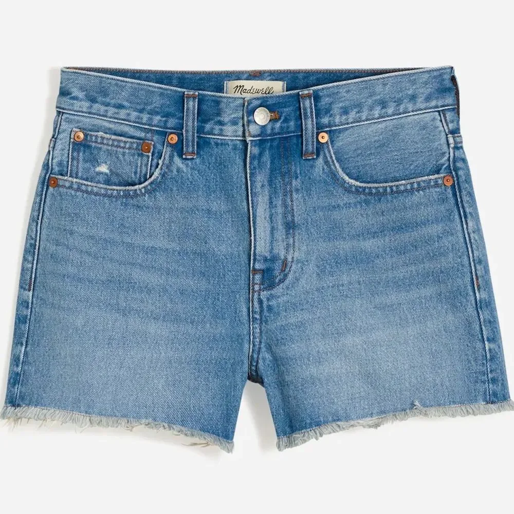 Madewell Relaxed Mid-Length Denim Shorts in Bonavie Wash Raw-Hem Edition Size 28
